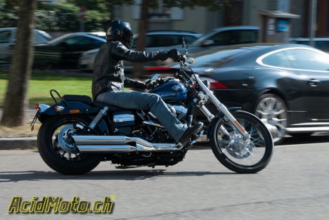 wide glide Harley-davidson_dyna-wide-glide_2011_5085