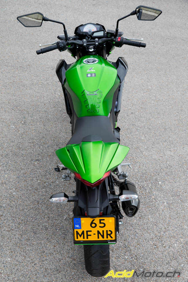 Essai De La Kawasaki Z300 Une Mini Z800 à La Portée De Tous