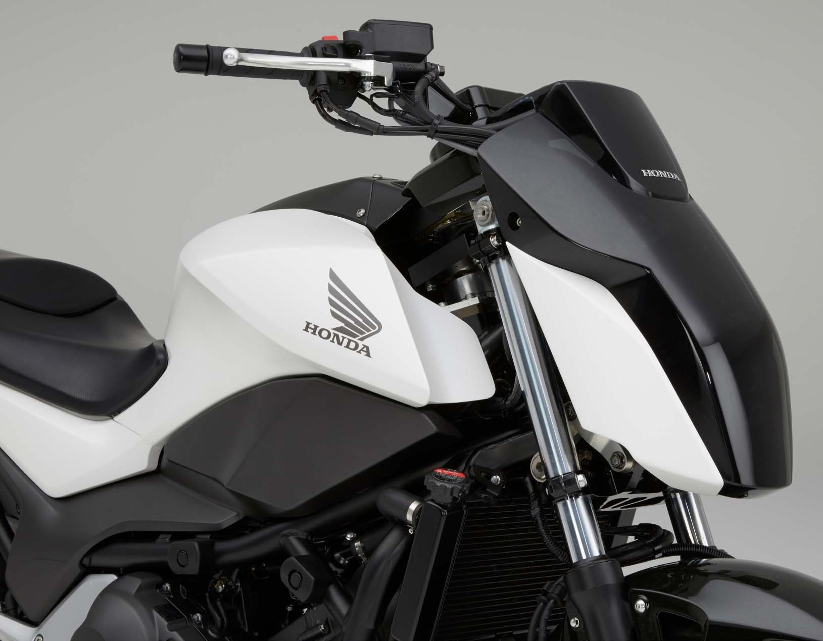 Honda lance un concept de moto équilibrée » , le site suisse de  l'information moto