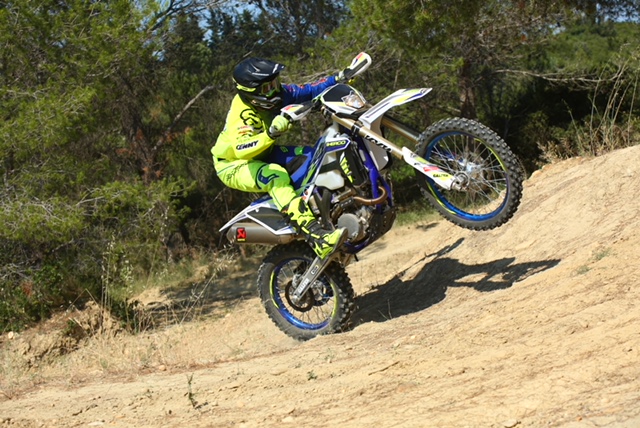 Essai De La Gamme Sherco 2019 Sous Le Soleil Du Gard AcidMoto ch Le 