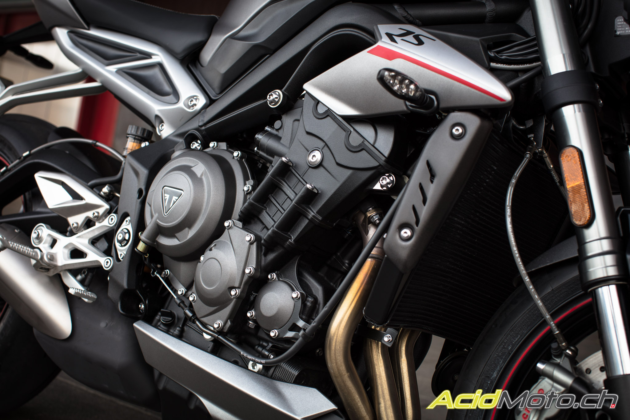 Fahrbericht Triumph Street Triple Rs Das Vorbild Geht In Eine