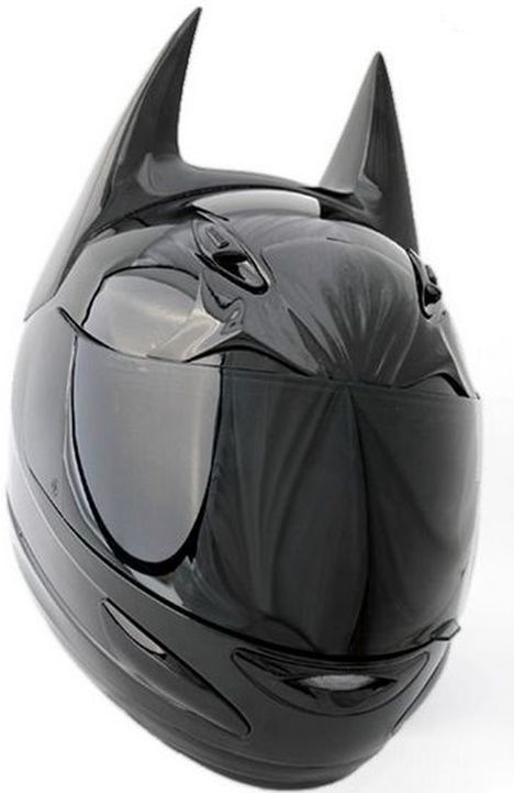 Casque de moto Batman par Helmet Dawg