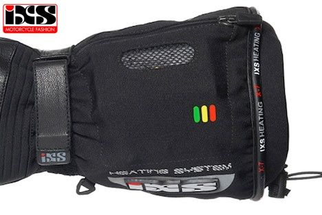 Comparo: gants chauffants de Racer, iXS et Five - Actu Moto