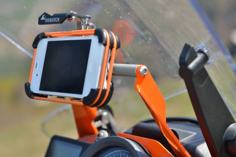 Support pour guidon iBracket pour Apple iPhone 11, moto & vélo - MOTO  ADVENTURE - TOURATECH Orange