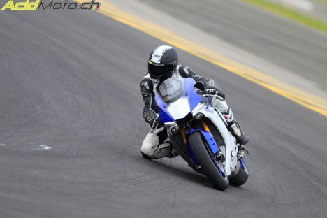 yamaha yzf-r1 eastern creek