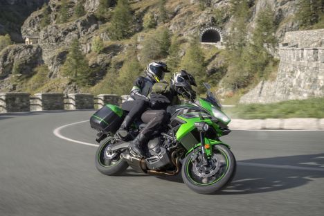 EICMA 2021 - Kawasaki H2SX SE et Versys 650 Kawasaki_versys-650-2022-3