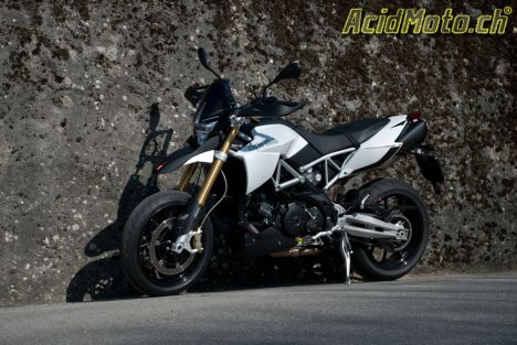 Aprilia Dorsoduro 1200 ABS/TC – La puissance maîtrisée