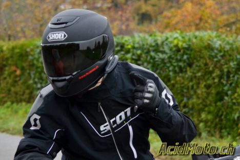 Buhel D01, un kit mains-libres sans écouteur