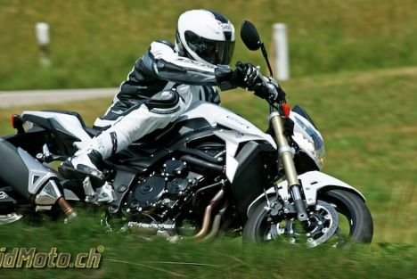 Suzuki GSR 750 – L’anti-Z