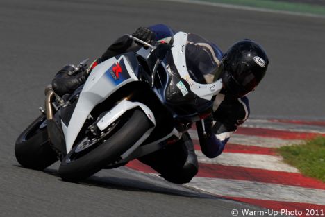 Essai piste de la gamme GSX-R 2011 – Gaaaaz à Magny-Cours!