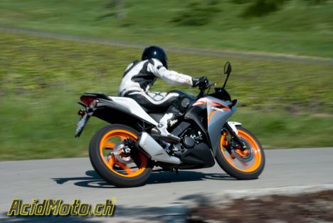 Honda CBR125R – Remplaçante d’une icône