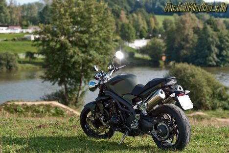 Triumph Speed Triple 1050 modèle 2010