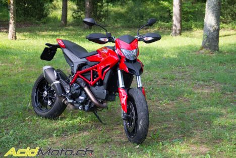 Ducati Hypermotard 821 - Caractère à l’italienne