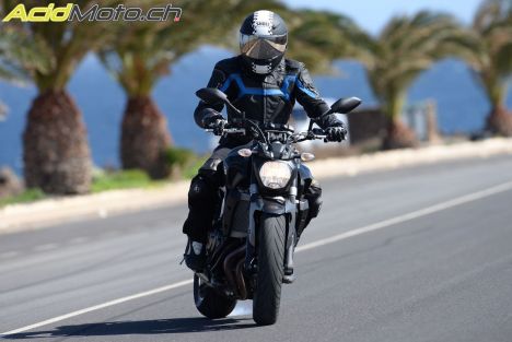 Yamaha MT-07 – L’entrée de gamme avec une grosse louche de fun