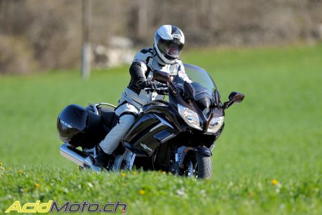 La Yamaha FJR1300 AS, la motomatique touring-sportive