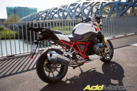 Essai BMW R1200R – Les sens du roadster