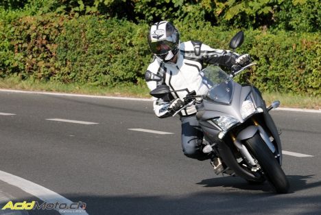 Essai de la Suzuki GSX-S 1000F - L’habit ne fait pas le moine