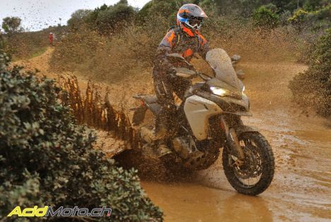 Essai Ducati Multistrada 1200 Enduro - Plus tout-terrain qu&#039;on ne le pense !