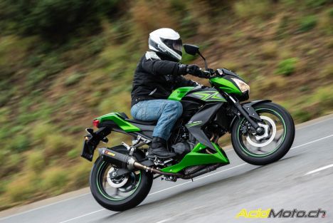 Essai de la Kawasaki Z300, une mini Z800 à la portée de tous