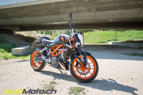Essai de la KTM 390 Duke - Je crois qu'elle veut ma peau