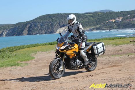 Essai de l&#039;Aprilia Caponord Rally - Une moto aboutie aux qualités insoupçonnées