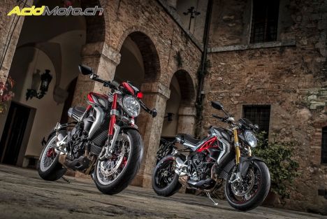 Les MV Agusta Brutale 800 RR et Dragster 800 RR font le show en Toscane, le temps d&#039;un essai
