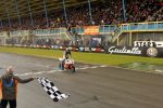 Lanzi entre dans l’histoire en Supersport