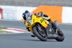 Belle performance de la moto n°211 de la filière endurance Dunlop