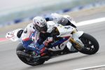 Marco Melandri place sa BMW sur la plus haute marche du podium lors la course 2 de Miller Park