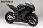 Une moto de course livrée par une usine, ça ressemble à quoi?