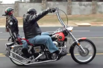 Les bikers aussi ont leur lot de grands idiots !
