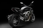 Retrouvez les photos des Ducati 2012 en haute définition