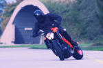 Le teaser de la Super Duke 1290 R, la KTM dans tous ses états !
