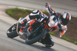 KTM Duke 690 R, encore plus de racing !