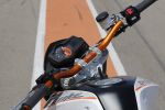 La KTM 690 Duke &quot;Track&quot; 2012, l&#039;arme des rookies !