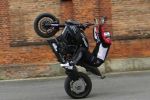 Faire du Stunt avec une Ducati Diavel? Rien de plus simple