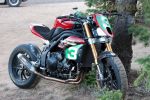 Une Triumph Speed Triple à Pikes Peak
