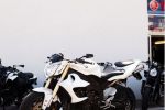 La Yamaha R1 &quot;Streetbike&quot; de Lucky Motos