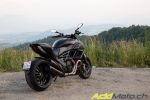 Ducati Diavel Dark - Elle a bouffé une Superbike