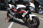 Motos Vionnet affûte la Triumph Street Triple R 2013