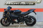Badan Motos présente une Yamaha YZF-R1 Black Edition