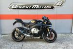 Badan Motos présente une Yamaha YZF-R1 Black Edition