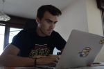 MotoGP – Commandez votre T-shirt de Loris Baz, il vous le livrera peut-être himself