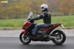 Essai du maxi-scooter Honda Integra NC750D