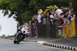 TT 2016 – Michael Dunlop victorieux en Superbike
