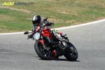 Essai de la Ducati Monster 1200R 2016 - Le monstre affûte ses crocs