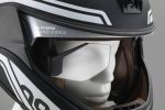 BMW présente son casque avec affichage tête haute, le System 6 EVO Vision HUD