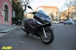 Essai Piaggio X10 - L&#039;alternative chic sur le marché des scooters GT