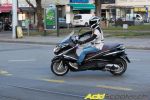 Essai Piaggio X10 - L&#039;alternative chic sur le marché des scooters GT