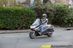Essai Piaggio X10 - L&#039;alternative chic sur le marché des scooters GT
